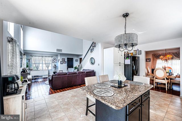 11 CIDER PRESS LN, Sewell, NJ 08080