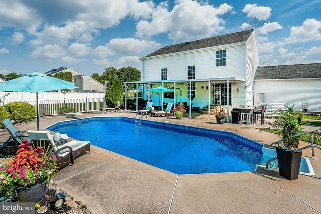11 CIDER PRESS LN, Sewell, NJ 08080