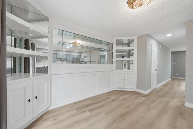 9261 Westwood Village Drive 51, Houston, TX 77036