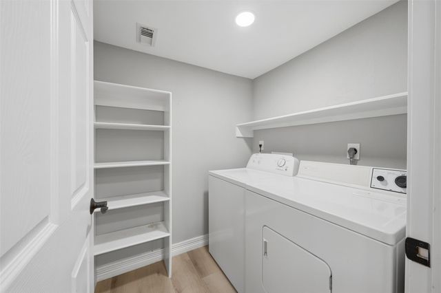 9261 Westwood Village Drive 51, Houston, TX 77036