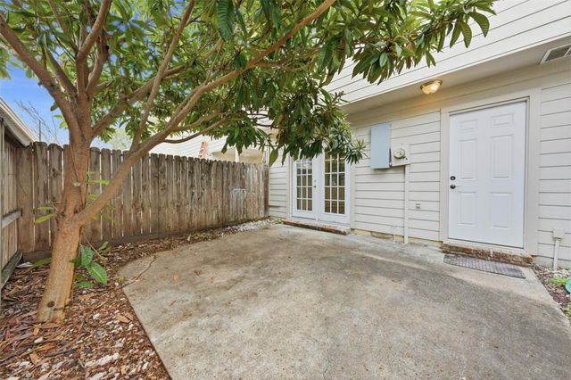 9261 Westwood Village Drive 51, Houston, TX 77036