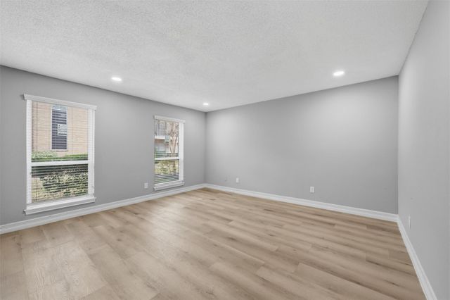 9261 Westwood Village Drive 51, Houston, TX 77036