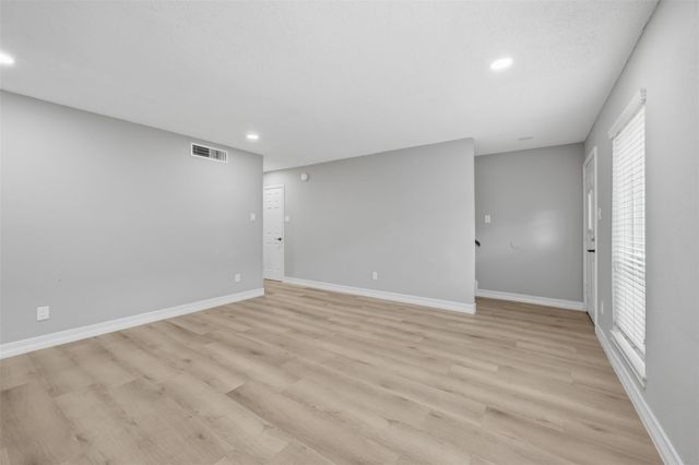 9261 Westwood Village Drive 51, Houston, TX 77036