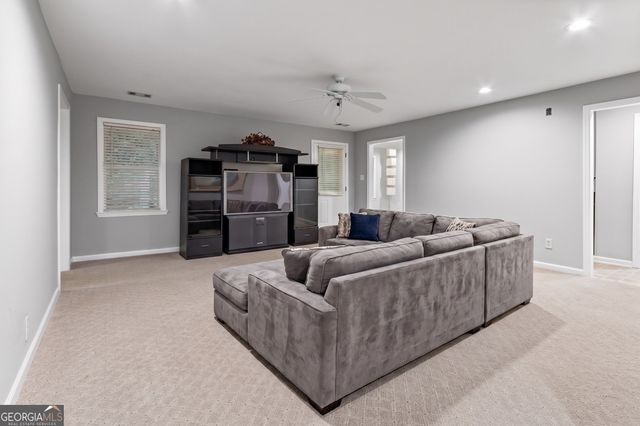 4926 Red Cliff Court, Powder Springs, GA 30127