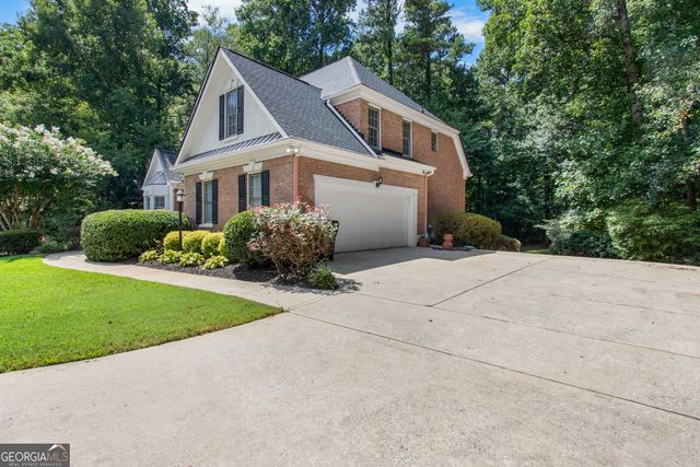 4926 Red Cliff Court, Powder Springs, GA 30127