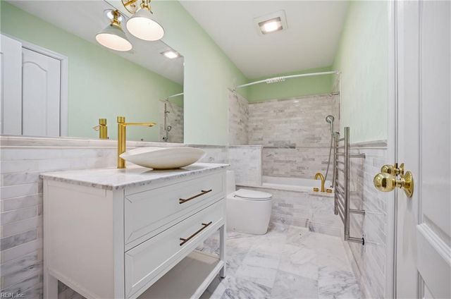 2736 Springhaven DR, Virginia Beach, VA 23456