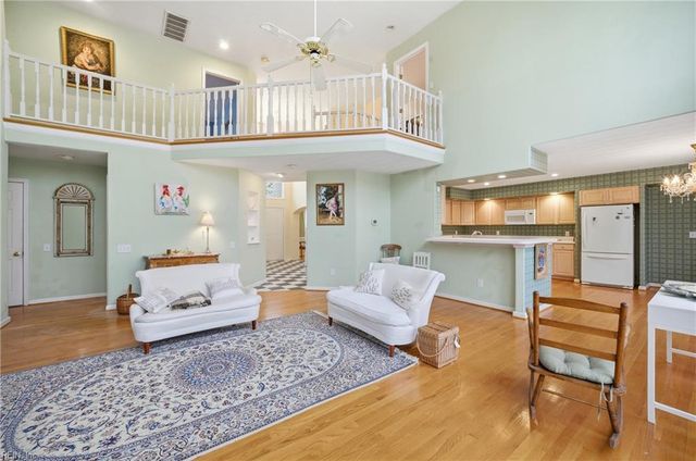 2736 Springhaven DR, Virginia Beach, VA 23456