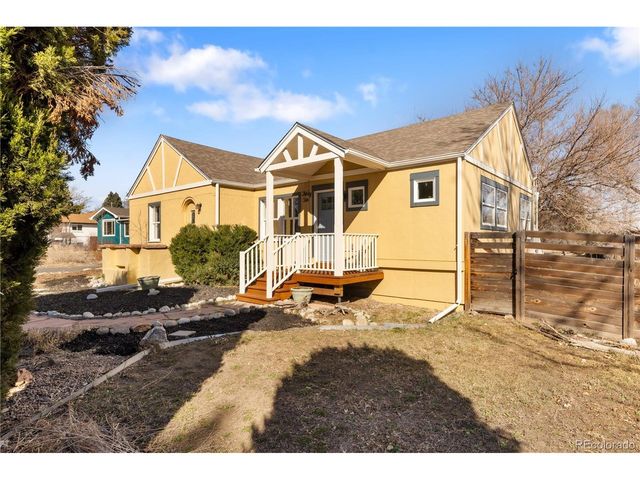 3010 Pierce St, Wheat Ridge, CO 80214