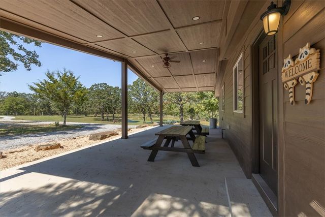 314 Madison 2315, Huntsville, AR 72740