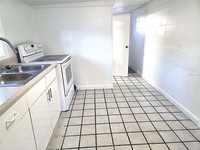 360 5TH AVENUE NW, Largo, FL 33770