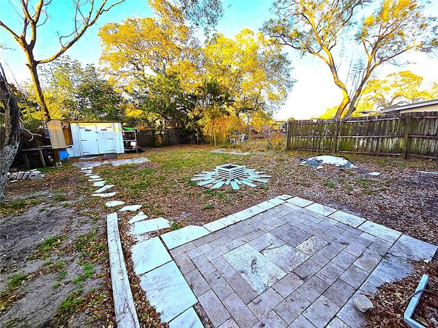 360 5TH AVENUE NW, Largo, FL 33770