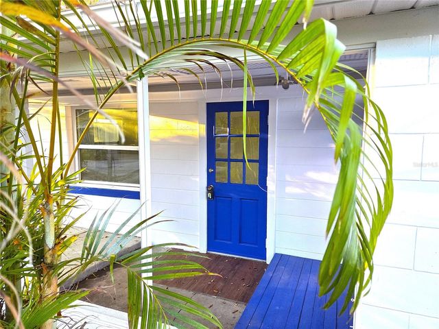 360 5TH AVENUE NW, Largo, FL 33770