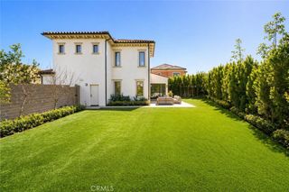 162 Winnett, Irvine, CA 92602