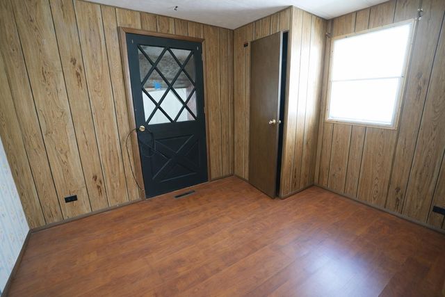 443 N Doris, Wichita, KS 67212