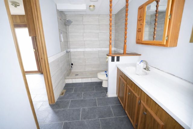 443 N Doris, Wichita, KS 67212