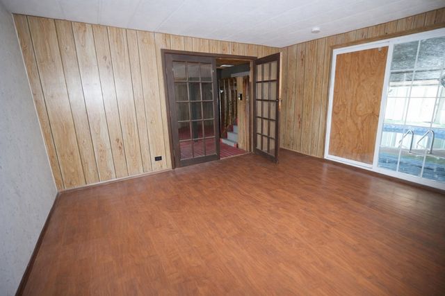 443 N Doris, Wichita, KS 67212