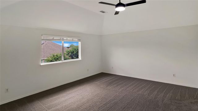 1106 Eastbrook Drive, Glenn Heights, TX 75154