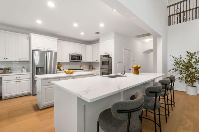 55 W Matisse Meadow Court, The Woodlands, TX 77382