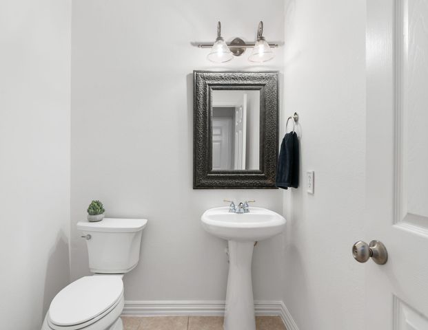 55 W Matisse Meadow Court, The Woodlands, TX 77382