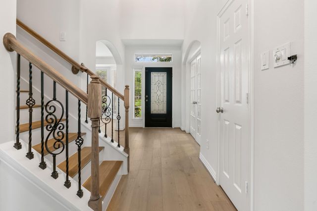 55 W Matisse Meadow Court, The Woodlands, TX 77382