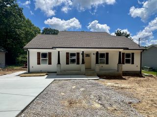 78 Lakeview St, Manchester, TN 37355