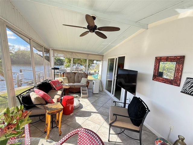 622 MOUNT OAK AVENUE NE 733, St Petersburg, FL 33702