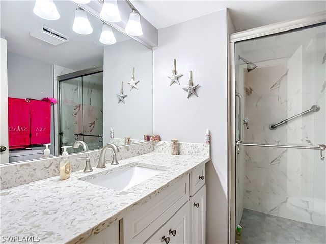 180 TURTLE LAKE CT 103, Naples, FL 34105