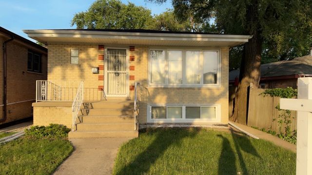 8037 Natchez Avenue, Burbank, IL 60459