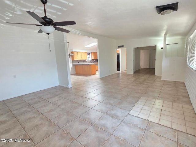 2356 W Ian Place, Tucson, AZ 85741