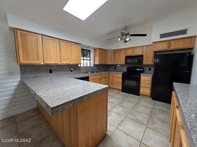 2356 W Ian Place, Tucson, AZ 85741