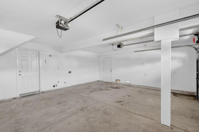 19 White Stone Ct, Elk Grove, CA 95758