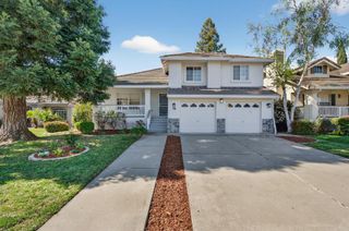 19 White Stone Ct, Elk Grove, CA 95758