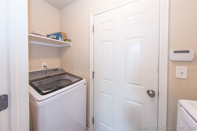 10709 N 153rd East Avenue E, Owasso, OK 74055
