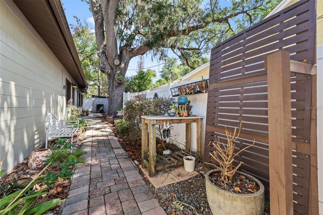 601 W HARVARD STREET, Orlando, FL 32804