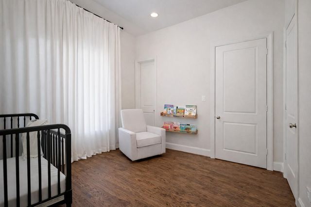 2318 Hutchins Street, Houston, TX 77004