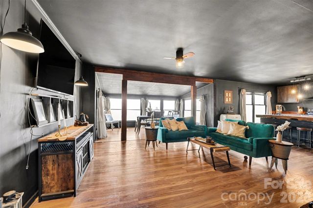 5475 Pine Ridge Drive, Connelly Springs, NC 28612