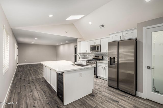 535 W 15TH Street, Tempe, AZ 85281