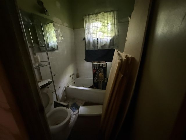 15361 Hubbell Avenue, Detroit, MI 48227