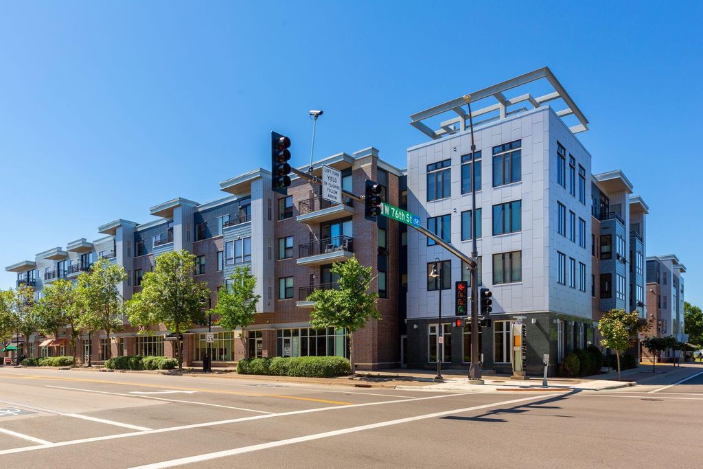 7600 Lyndale Avenue S 414, Richfield, MN 55423