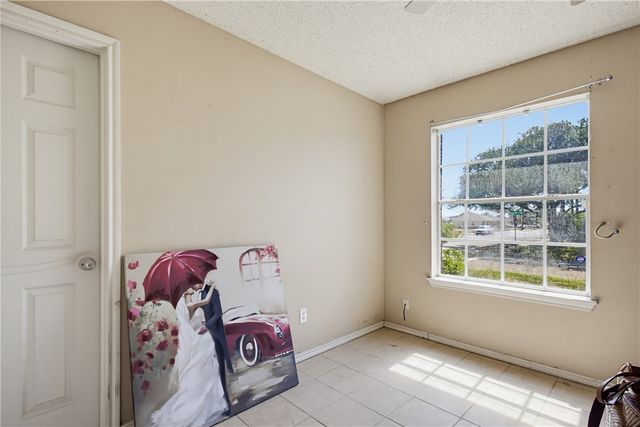 7701 Wolverine Dr, Corpus Christi, TX 78414