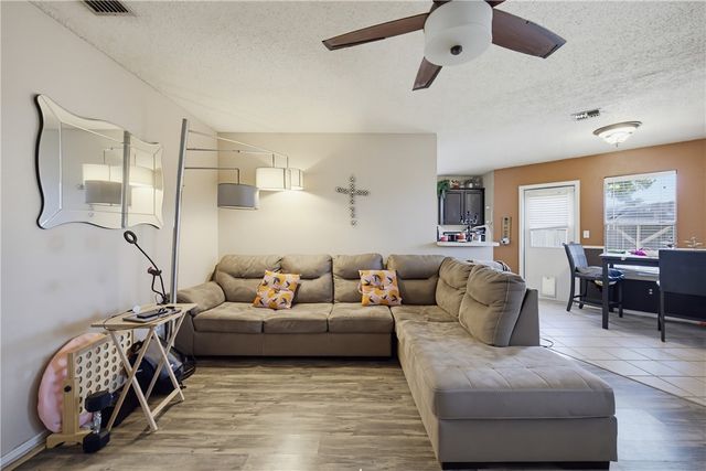 7701 Wolverine Dr, Corpus Christi, TX 78414