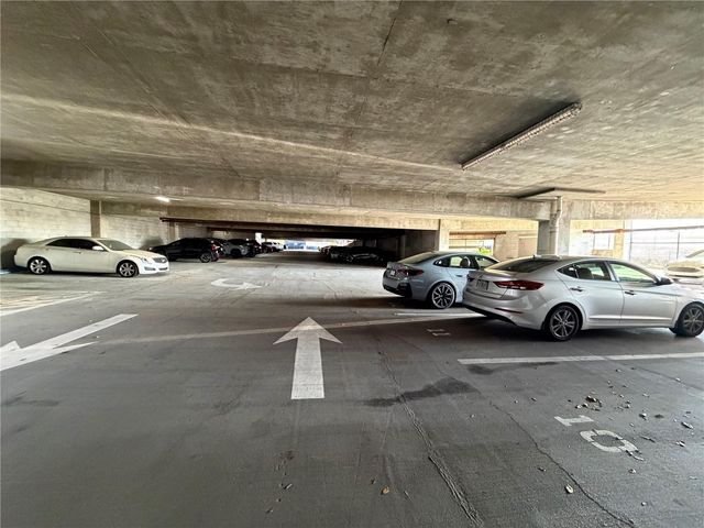 860 N ORANGE AVENUE 301, Orlando, FL 32801