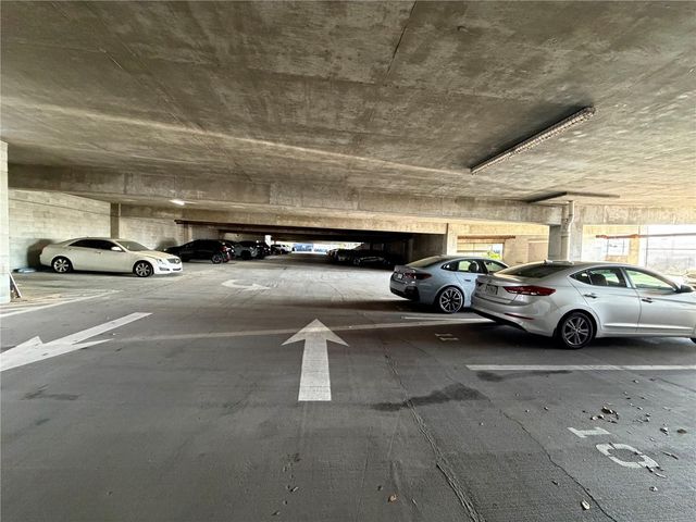 860 N ORANGE AVENUE 301, Orlando, FL 32801