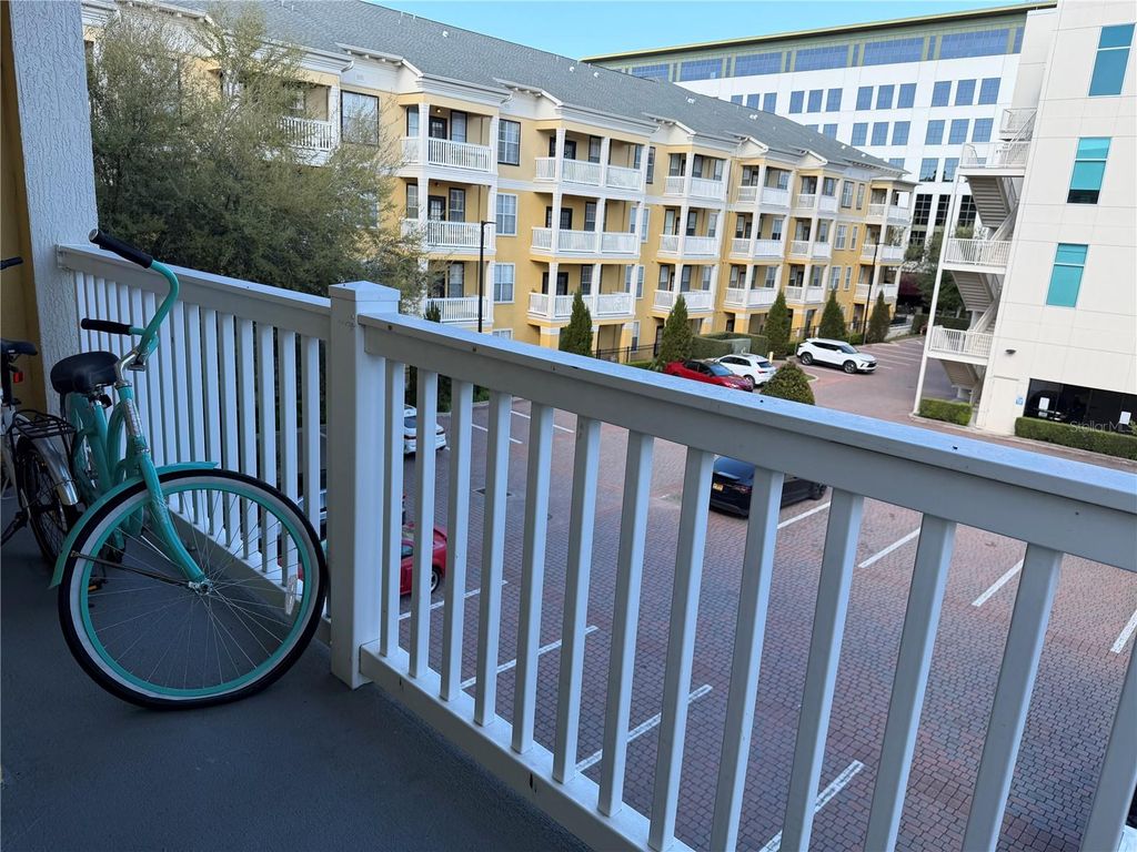 Image 19 of property listing at 860 N ORANGE AVENUE 301, Orlando, FL 32801