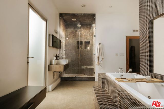 2169 Stanley Hills Drive, Los Angeles, CA 90046