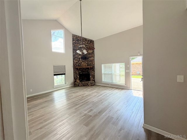 1008 N BURBANK Drive, Montgomery, AL 36117