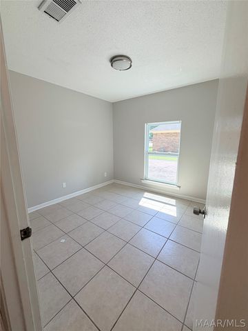 1008 N BURBANK Drive, Montgomery, AL 36117