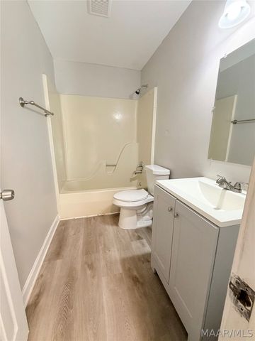 1008 N BURBANK Drive, Montgomery, AL 36117