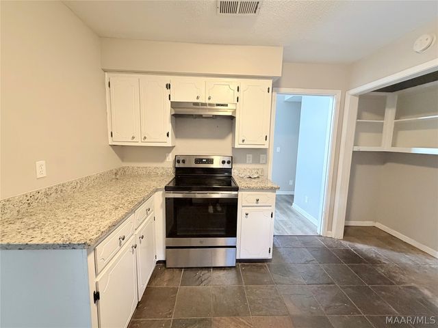 1008 N BURBANK Drive, Montgomery, AL 36117