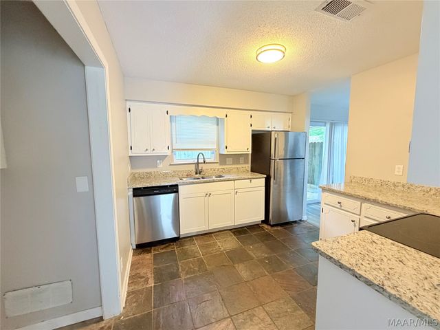 1008 N BURBANK Drive, Montgomery, AL 36117